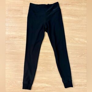 Nike Dri-Fit Black Joggers Size S Athletic Lounge Tapered Cuff Pants